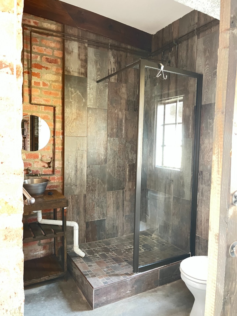 Commercial Property for Sale in Vyfhoek A H North West